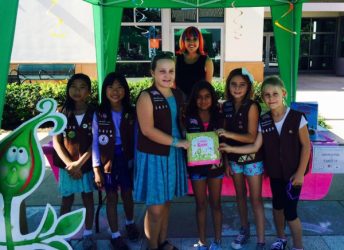 https://sherifink.com/wp-content/gallery/book-exploring-the-garden-with-the-little-rose-new/Girl_Scouts_Exploring_The_Garden_Fan_Photo.jpg?t=1718021208