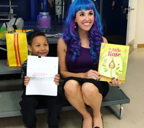 https://sherifink.com/wp-content/gallery/bookthe-little-rose/IMG_7377.JPG?t=1717602058